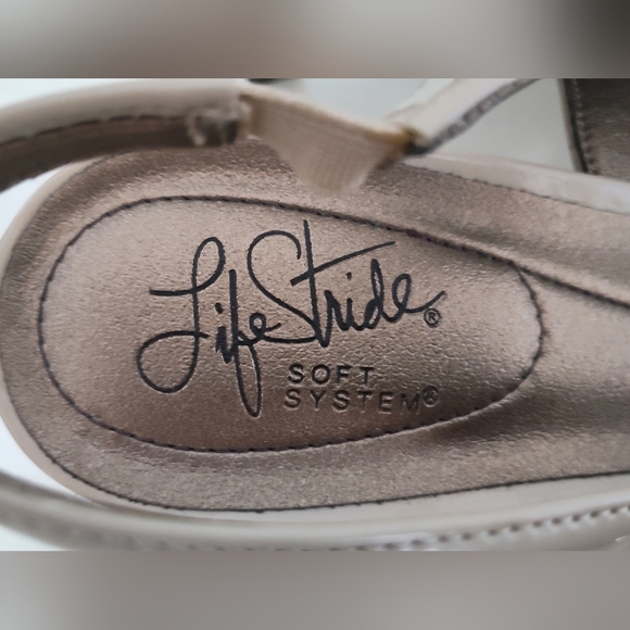 Life Stride Women's Soft System Open Toe Sling back Heel | Taupe | 9.5 - Picture 4 of 7